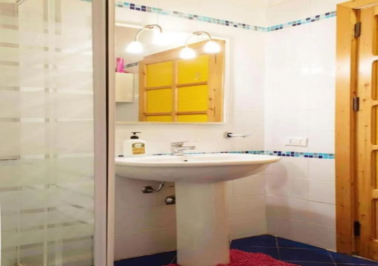 Villa Flora Кастелламмаре-дель-Голфо 0*,