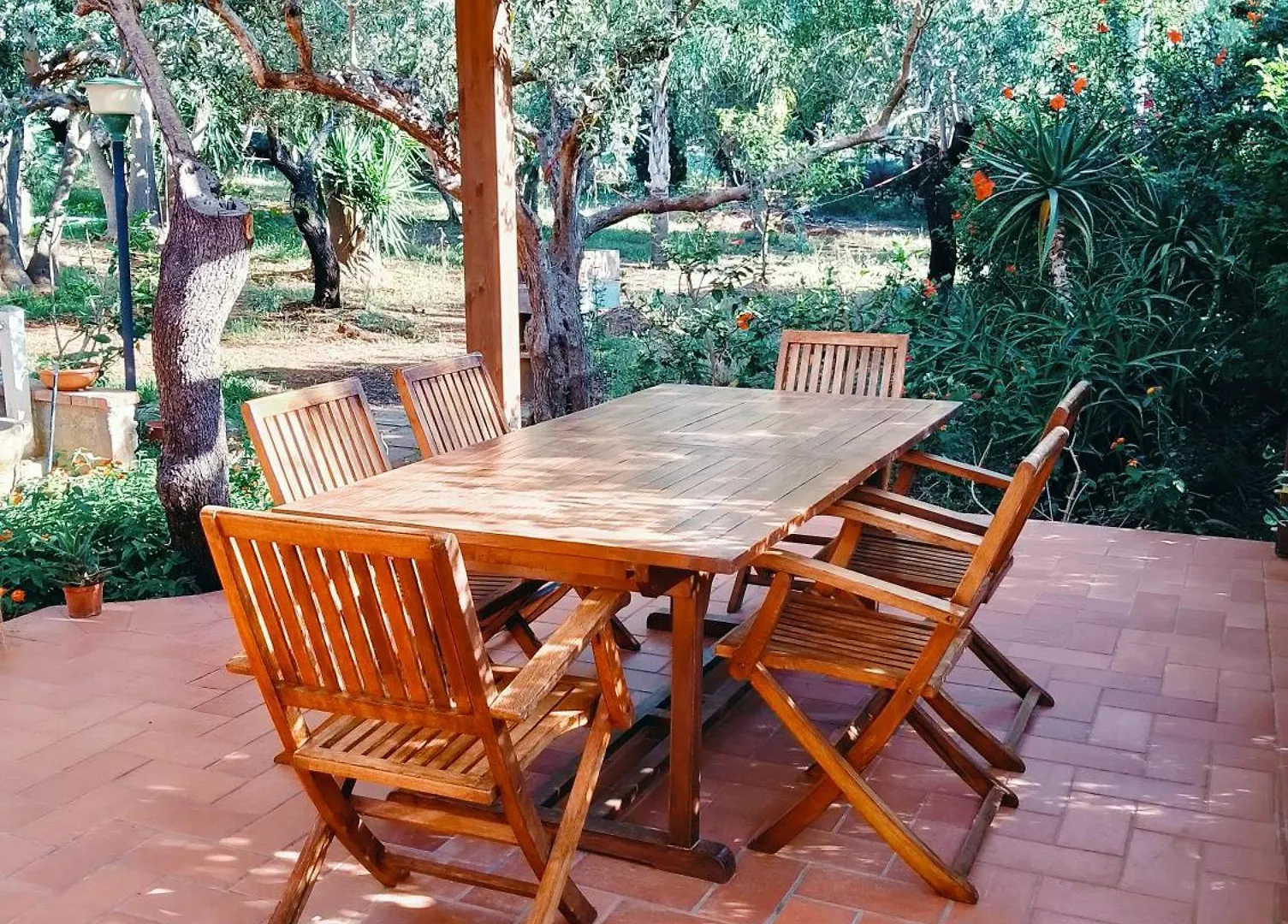 קאסטלמארה דל גולפו Villa Flora קאסטלמארה דל גולפו